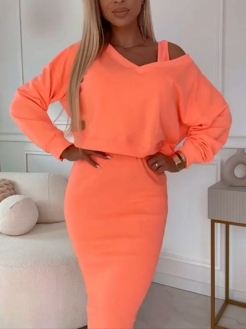 New for 2025 – 50% OFF! Chic 2-Piece Set: Sleeveless Dress + Loose V-Neck Pullover