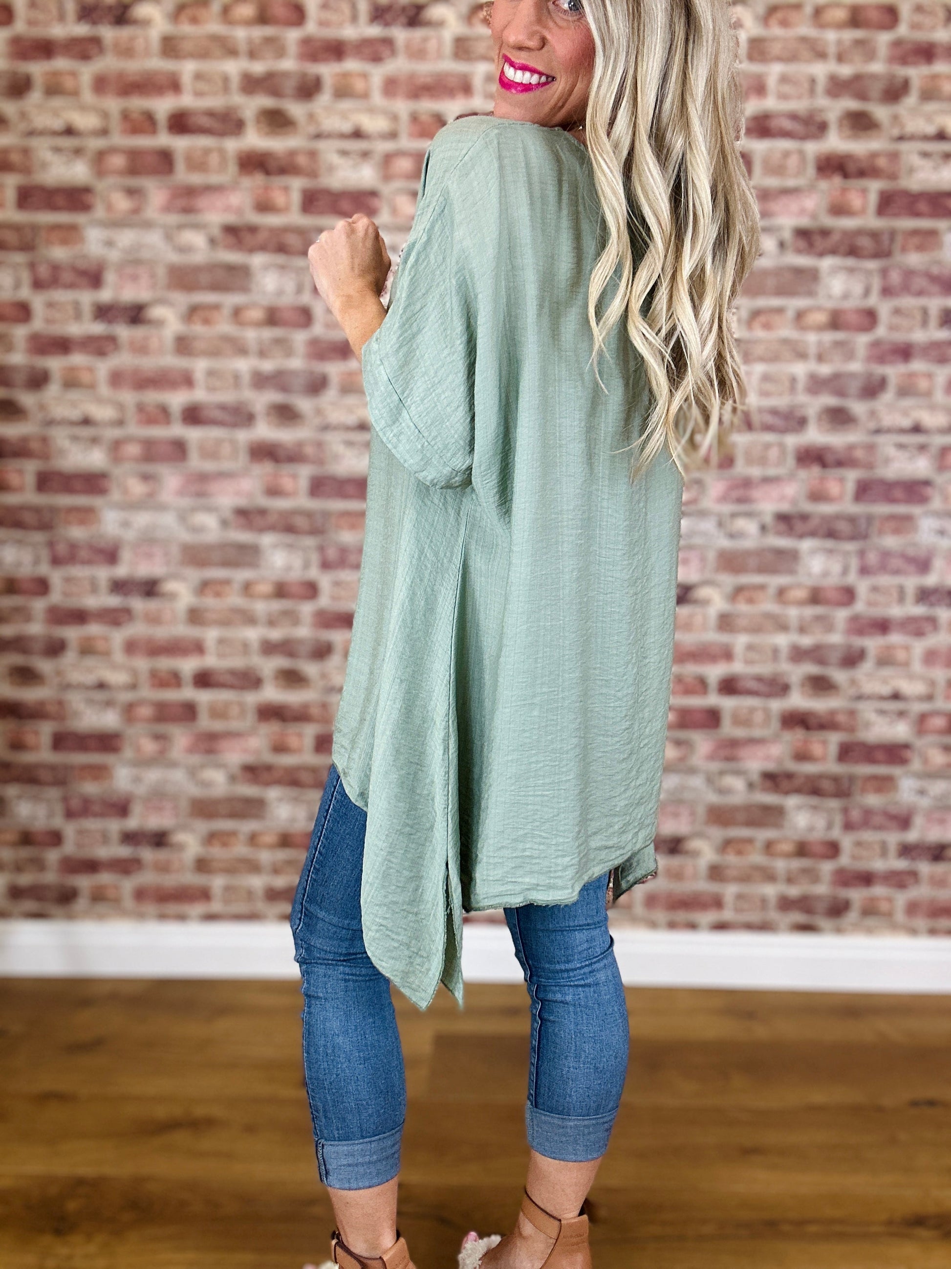 Beach Boulevard Top